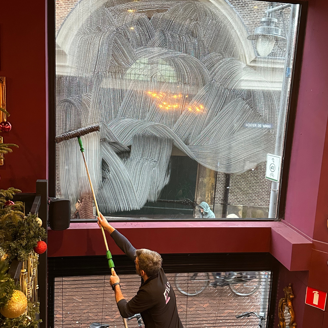 glasbewassing strijen