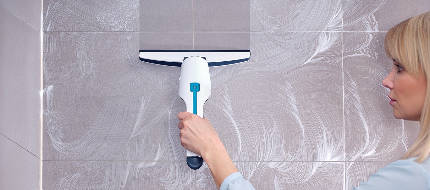 sanitair schoonmaken